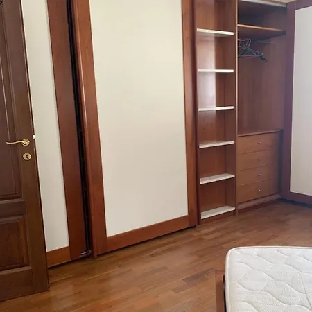 Dream Apartment דירה *